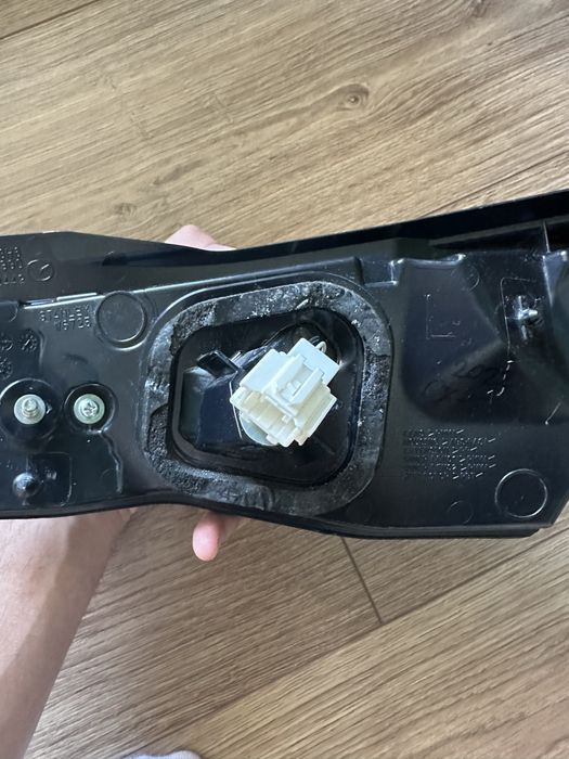 Mazda CX-5 ляв вътрешен стоп