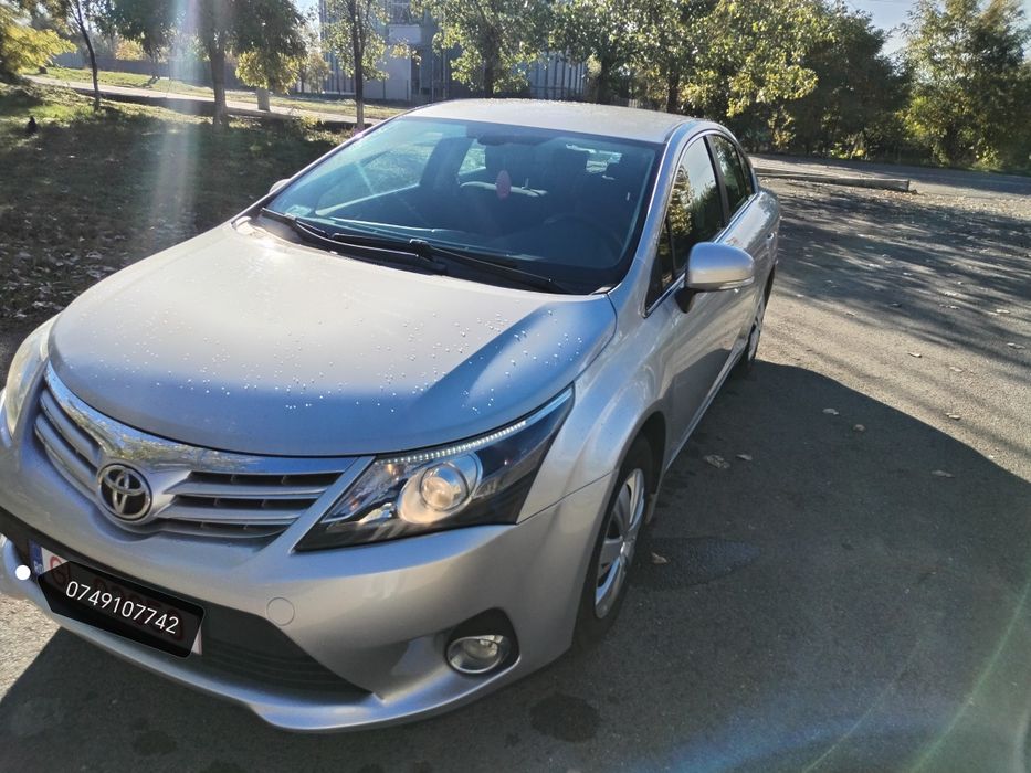 Toyota Avensis 2013 2.0 diesel