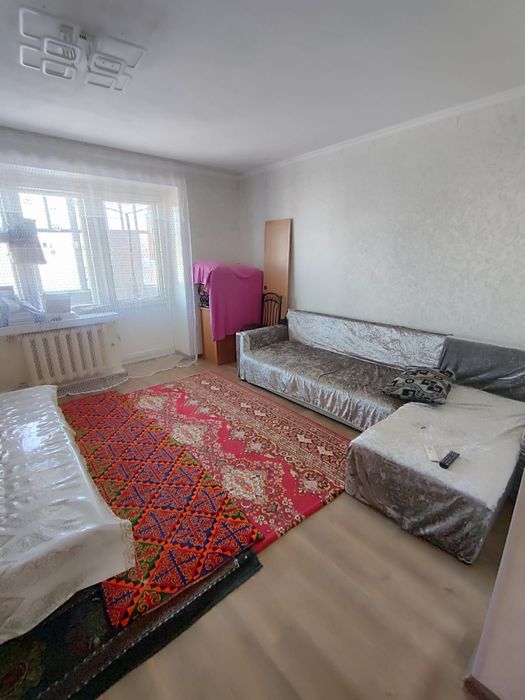Продам 3  х комн квар., 2-40 А-3  этаж.