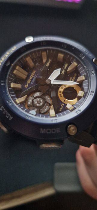 Casio G-shock GA-2000 чисто нов