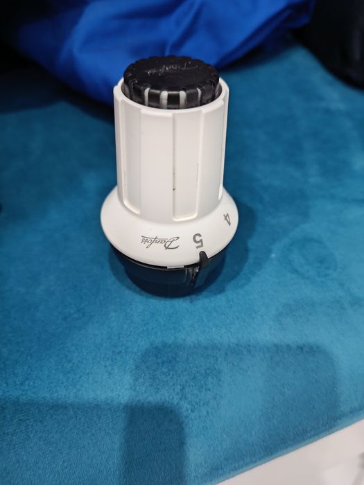 Термоголовка Danfoss продам