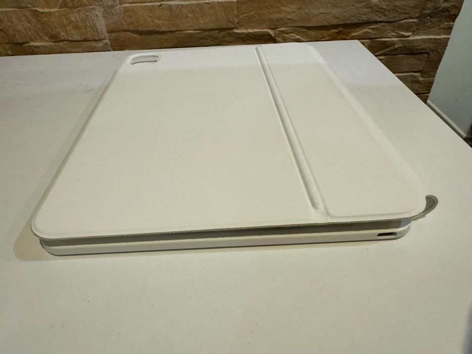 Клавиатура калъф за Ipad pro/ Ipad air бяла