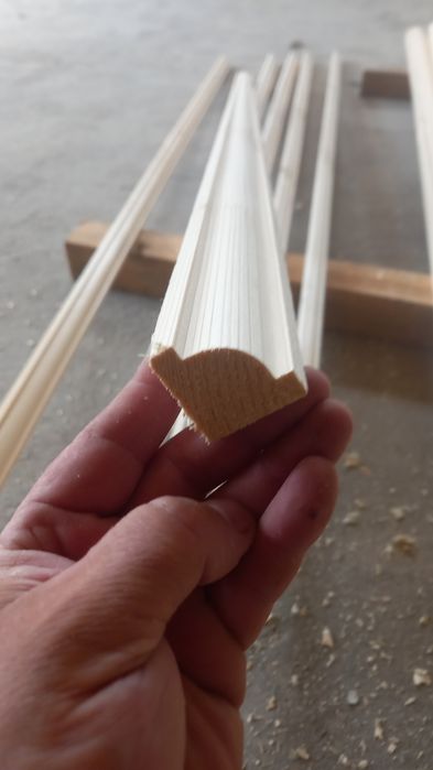 Plintă /colțare din lemn