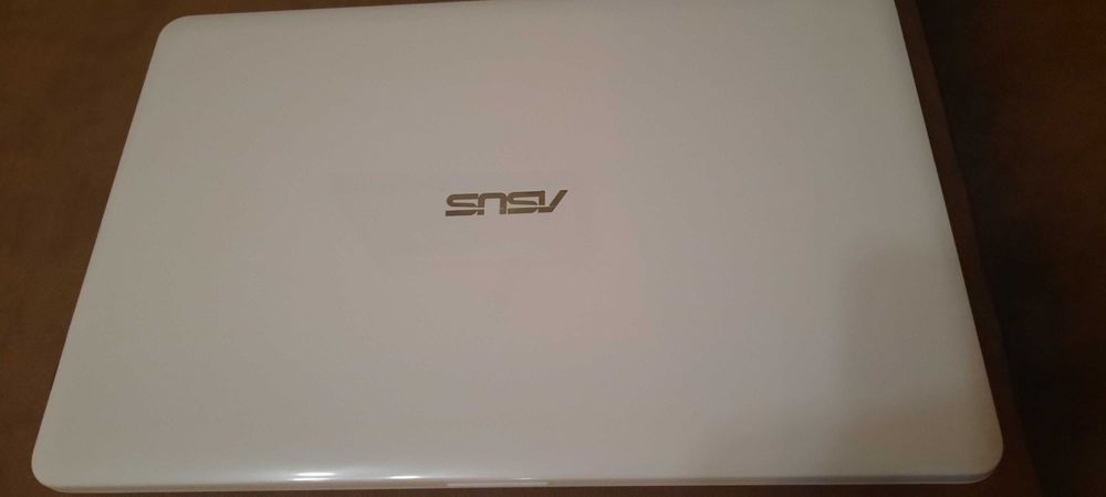 Лаптоп ASUS X540s