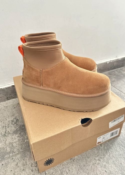 Ugg Mini Dipper marimea 38