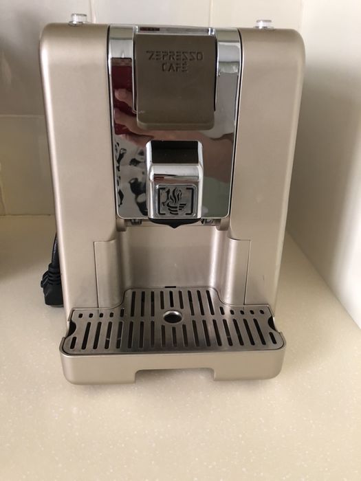 Кофемашина Zepter