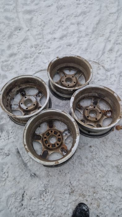 Продам диски стояли на мазде 626