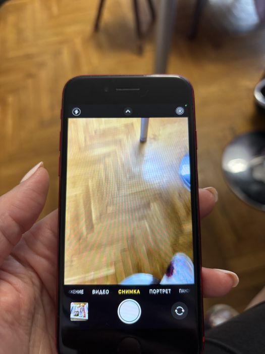 Iphone SE 2020 red / Айфон Се