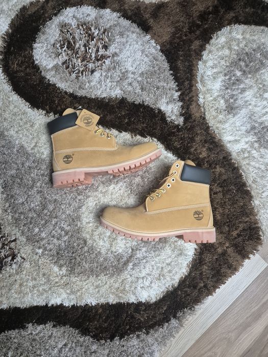 Ghete Timberland Premium 6-Inch  – Mărimea 41 – Noi