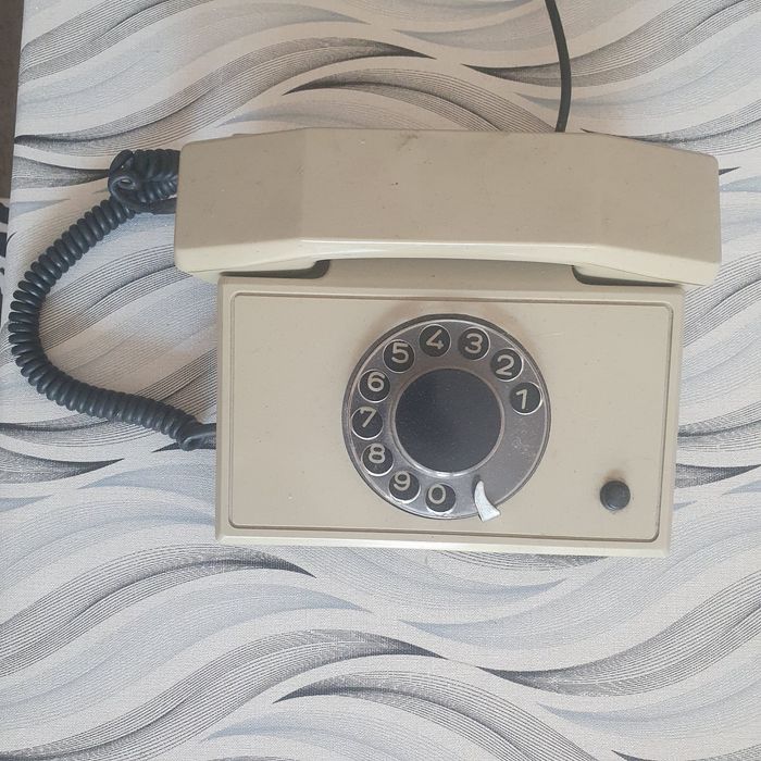 Телефон български домашен