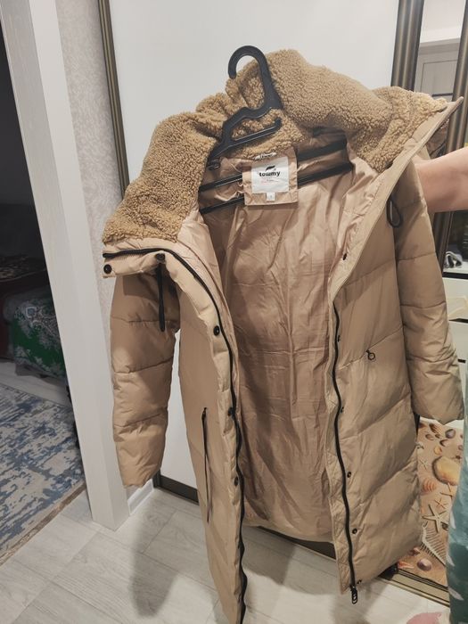 Продаю длинный пуховик