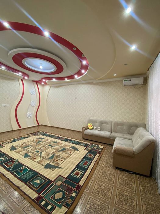 Луначарскийда ховли арендага берилади.