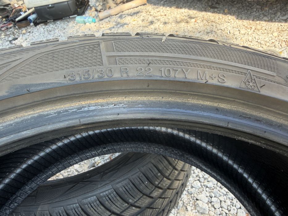 315/30 R22 2бр зимни гуми