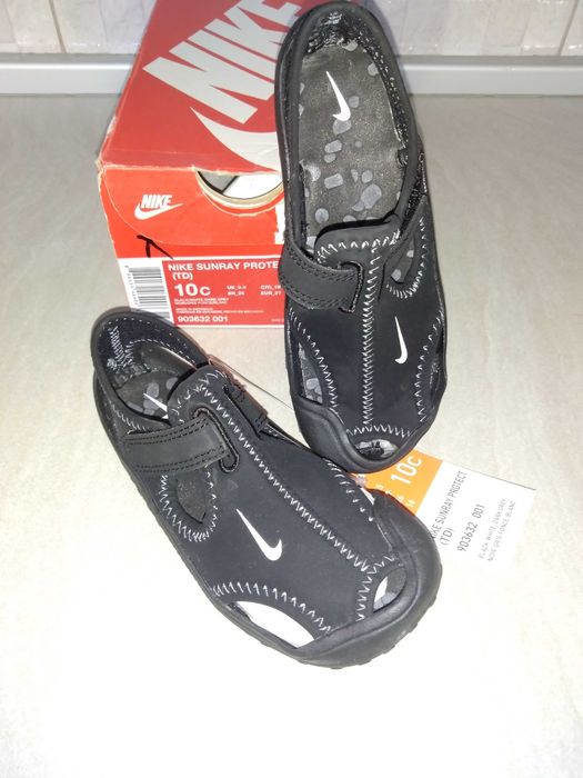 Нови сандали и маратонки,обувки