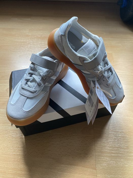 Adidas  baresa pentru  copi marime 28