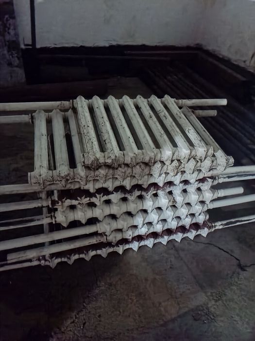 Чугуный батарея трубаларымен сатылады