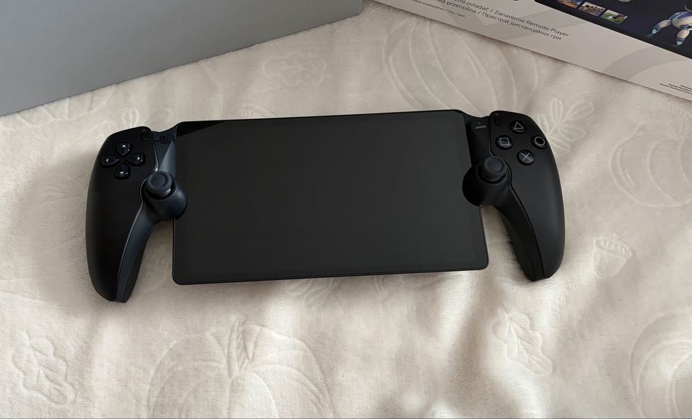 PlayStation Portal Remote Player, Midnight Black