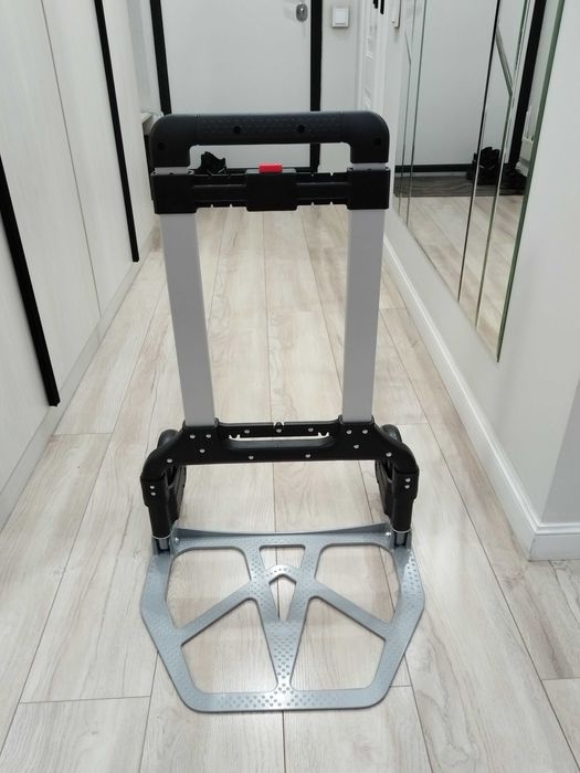 Тачка для хозяйства.