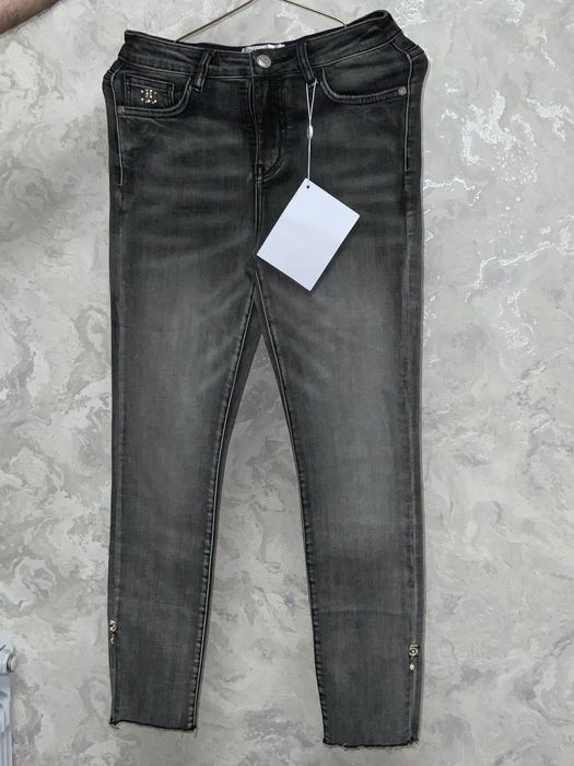 Новые брюки в хорошем состоянии