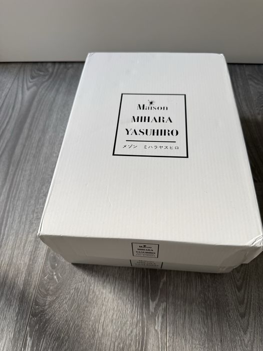 Adidasi  Maison Mihara Yasuhiro