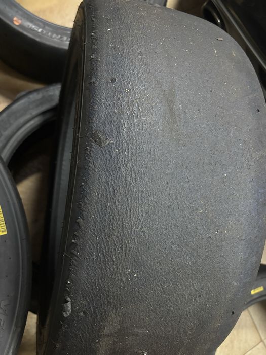 Сликове спортни гуми Ханкок 15’