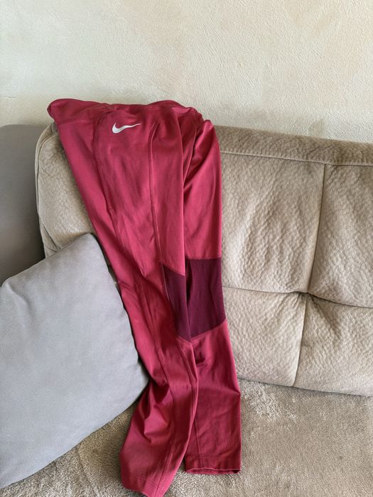 Дамски клин Nike