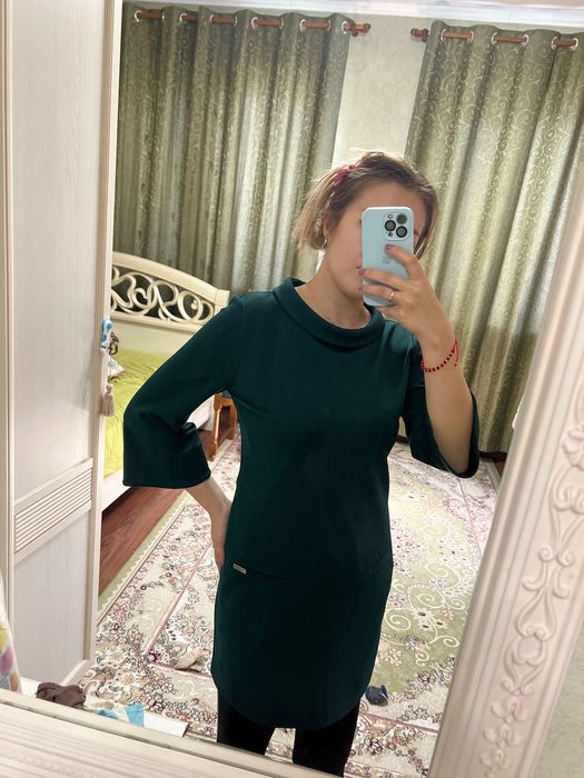 Продам платья по 3000