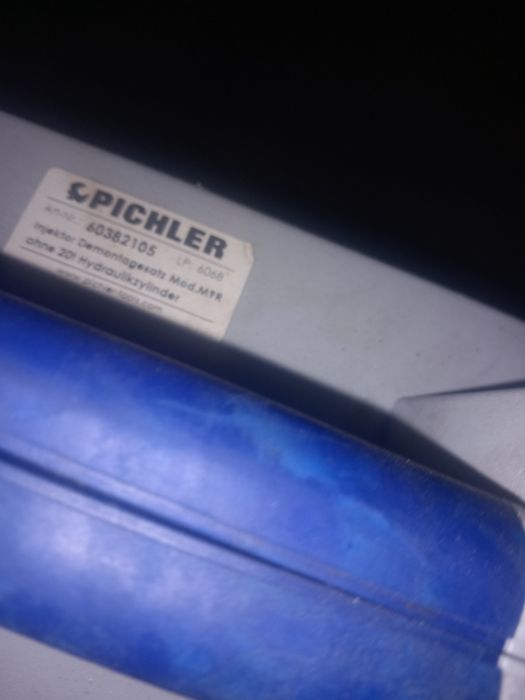 Trusa extractor injectoare