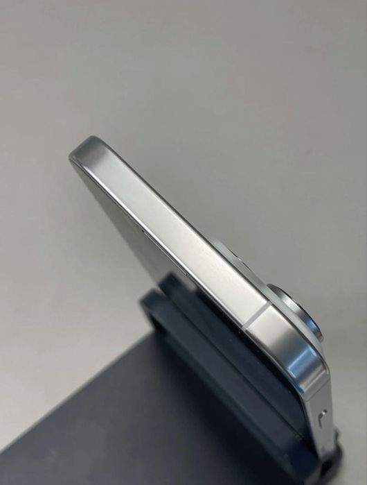 iphone16pro max 256gb 95%