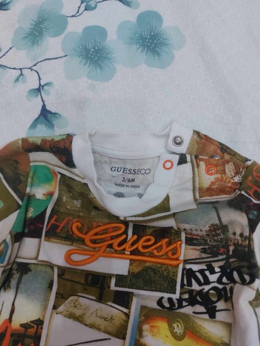 Бебешки комплект GUESS Original. 0-3 или 56/62