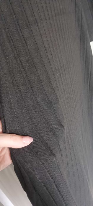 Черна дълга рокля