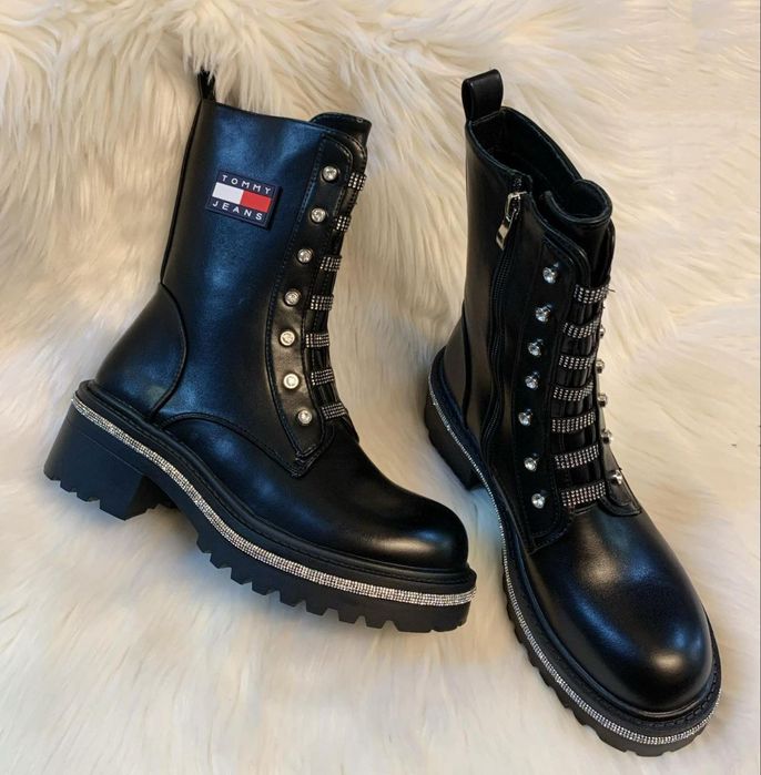 Ghete de dama imblanite