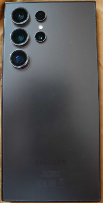 Samsung Galaxy S24 Ultra с гаранция + бонуси