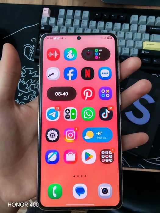 Samsung S21 Телефон