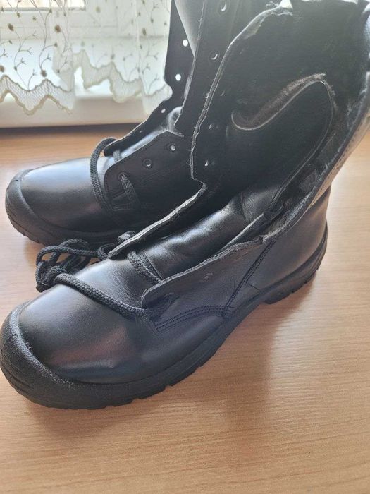 Мужские  кожанные сапоги