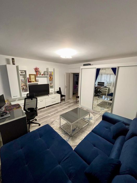 Proprietar. Apartament 2 camere decomandate Visan,63 mp+loc de parcare