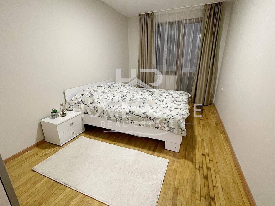 МНОГОСТАЕН апартамент под наем - Център