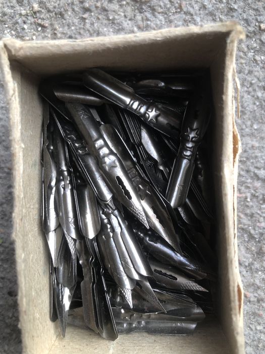 Перо для  каллиграфии новые