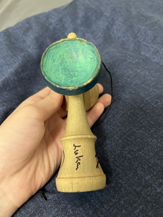 vand kendama europe play one semnata