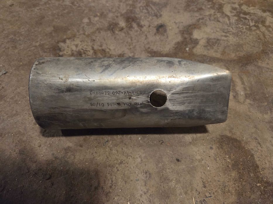 На части БМВ Е90 - BMW E90