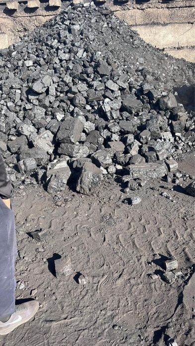 Сыпучие грузы :