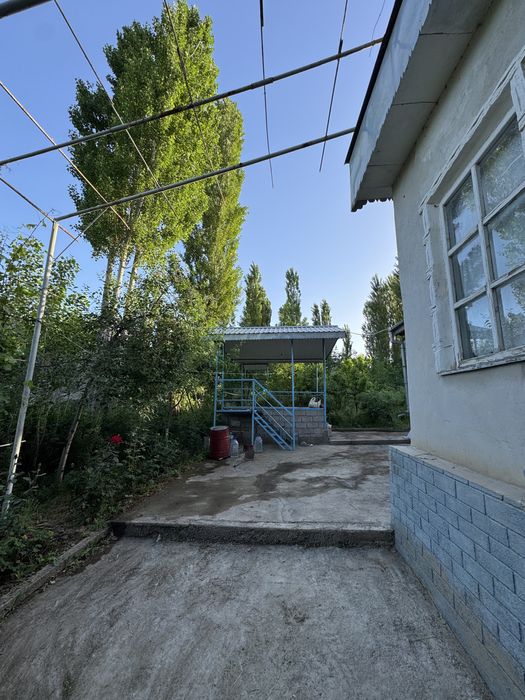 Uy sotiladi M.Boymirzayev qishlog’ida.