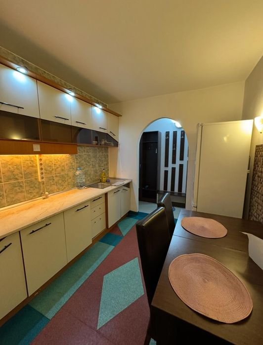 Apartament de închiriat