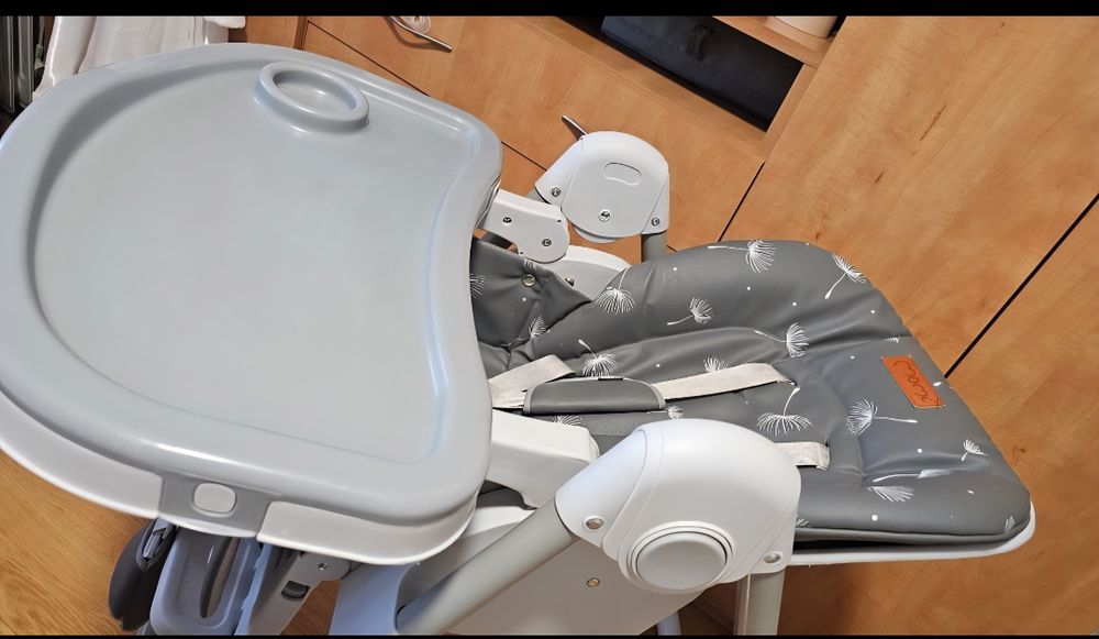 Scaun de masa bebe/copii - 3 pozitii inclinare