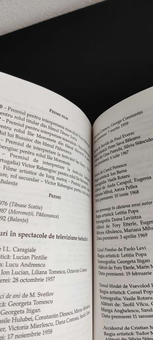 carte De-a dreptul VICTOR REBENGIUC- Simona Chitan, Mihaela Michailov