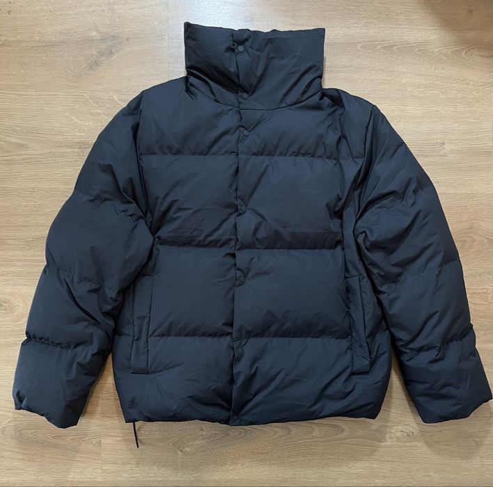 COS мъжко пухено яке размер S-M