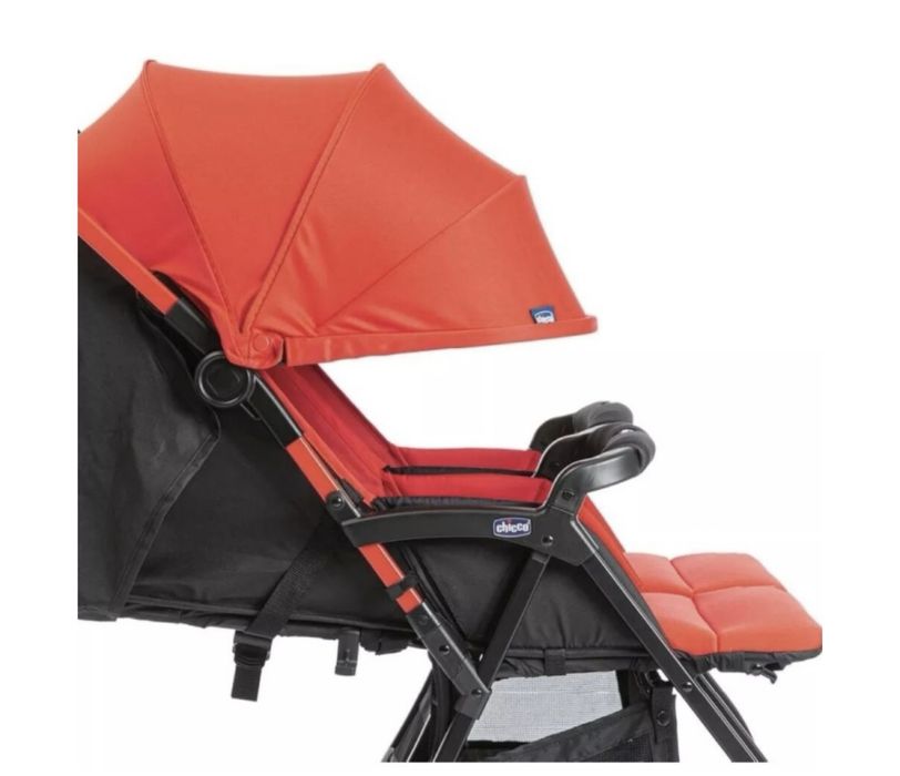 Продам коляску Chicco