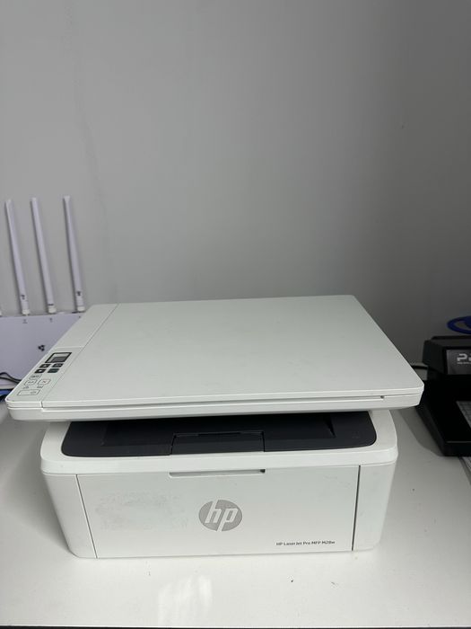 Принтер HP Laserjet Pro M28w MFP