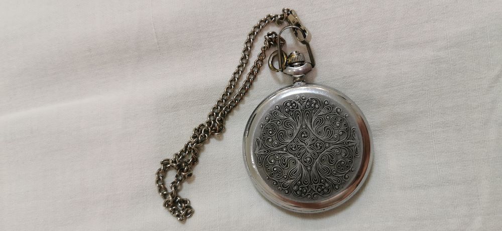 Часы карманные Молния