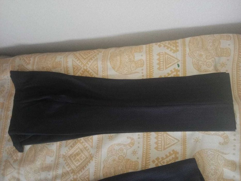 мужской костюм серый